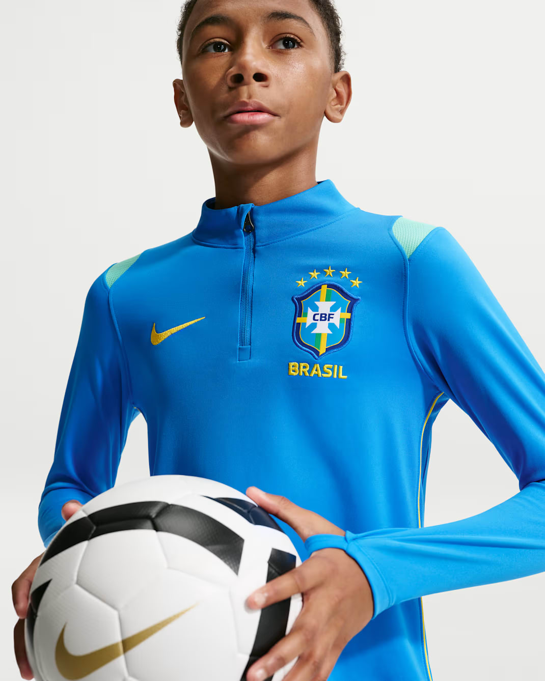Brasilía Æfingapeysa Barna 1