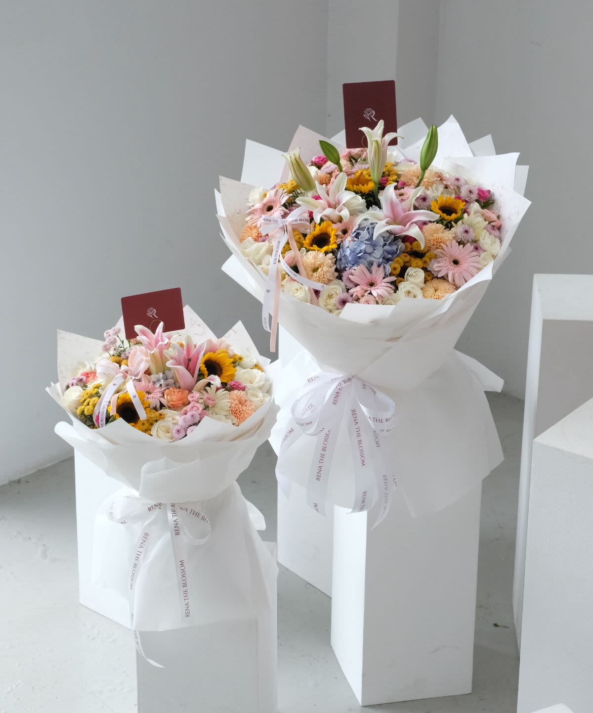 Floral Medley - Large - Thumbnail 1 - fresh