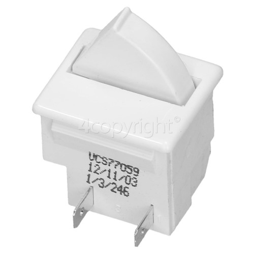 Baumatic BRB2713 Light Switch : UCS77059 12/11/03 1/3/246 2tag