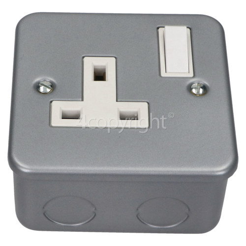 Wellco Metalclad Single Switched Socket