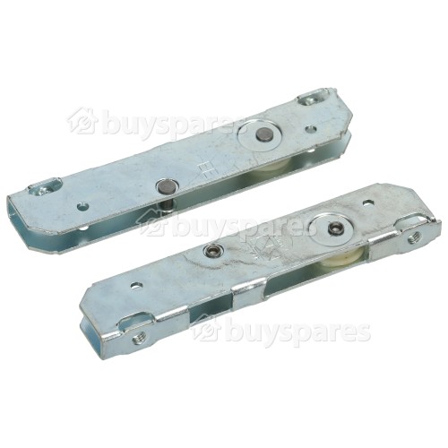 Hotpoint 6112B Socket: Mounting-hinge (Pair) Ckr 49511 A68-J77