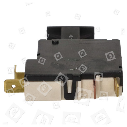 Karcher Pressure Washer On/Off Switch. Part Number 66315490. | eSpares