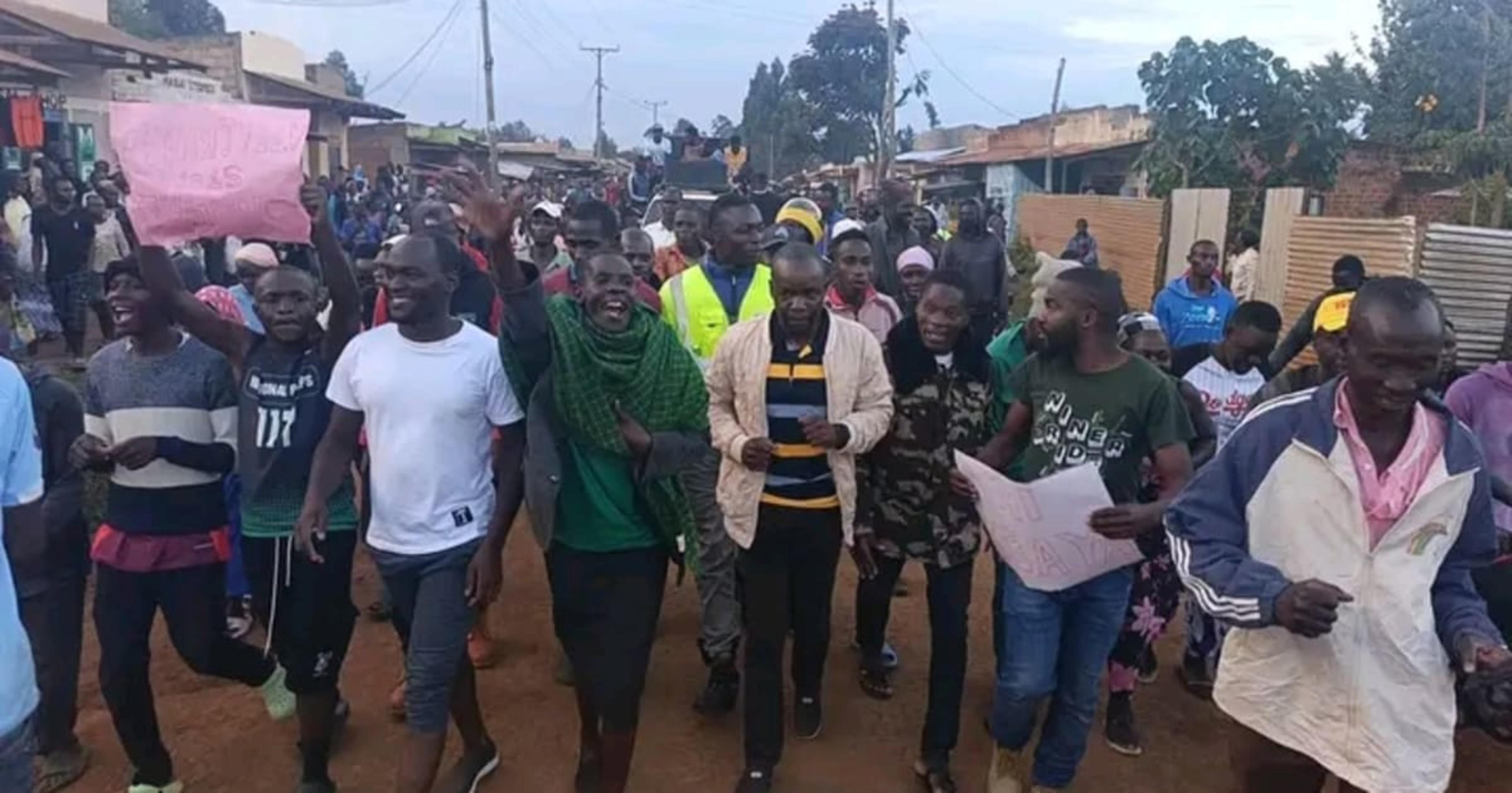 Kongoni MCA Aspirant Lumala Joins Residents in Protest Against MCA Robert Kundu Makhanu