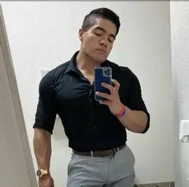 The Confidence of a Muscular Man and Why It Draws Me In — Gallery image 9