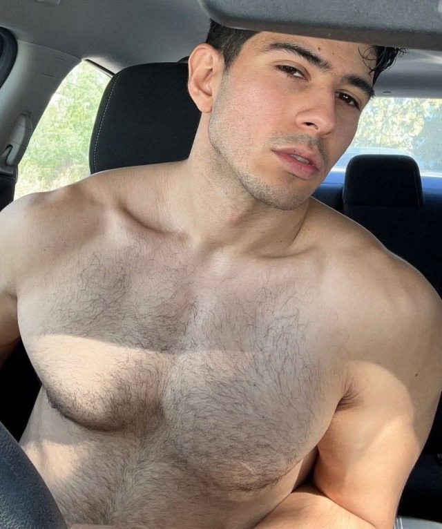 Lockers and Looks: The Quiet Thrill of the Gym Locker Room — Gallery image 2