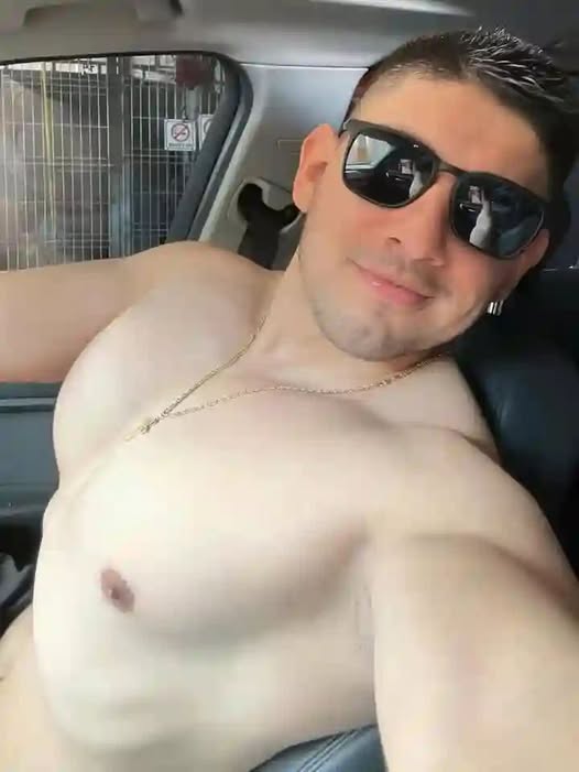 Why Muscular Men Inspire My Own Self-Improvement — Gallery image 5