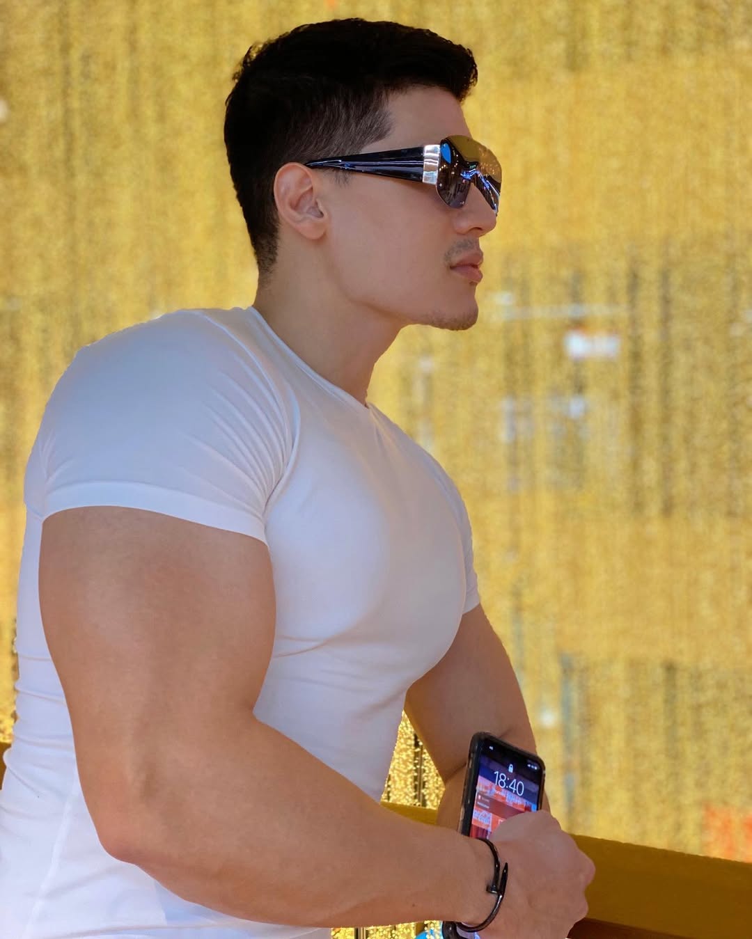 Why Muscular Men Inspire My Own Self-Improvement — Gallery image 3