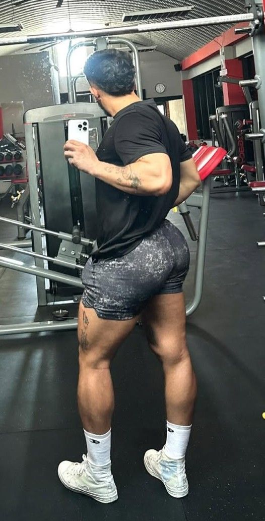 What a Muscular Body Symbolizes to Me — Gallery image 6