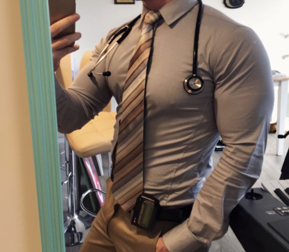 Why I’m Attracted to Strong, Muscular Men — Gallery image 2