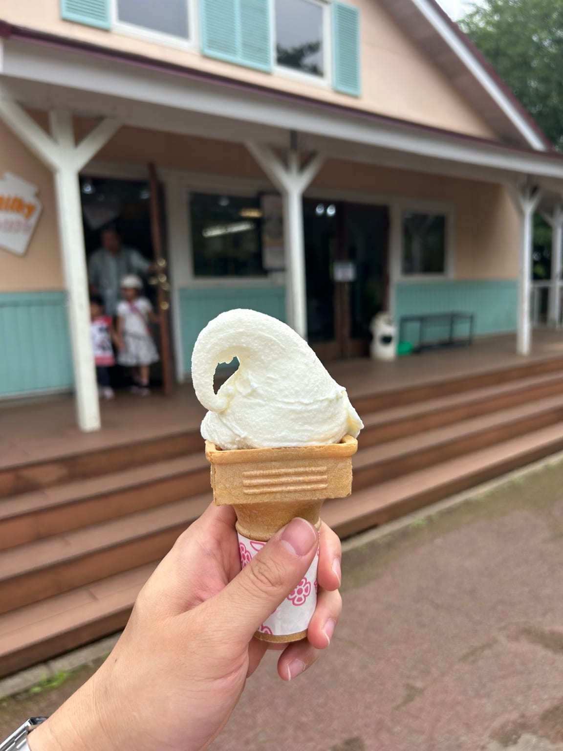成田ゆめ牧場で食べたソフトクリーム