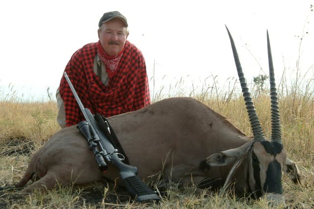 Fringe-eared oryx