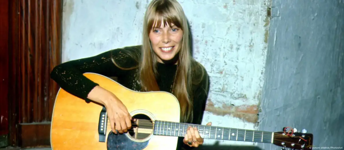 Joni Mitchell