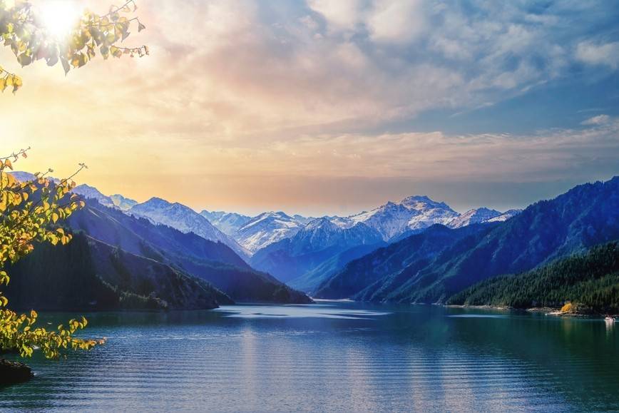 Embark on an 8-Day Silk Road Small Group Journey from Xian to Kashgar: Explore Dunhuang, Turpan, and Urumqi and Discover Singing Sand Mountains, Mogao Grottoes, and Heavenly Lake