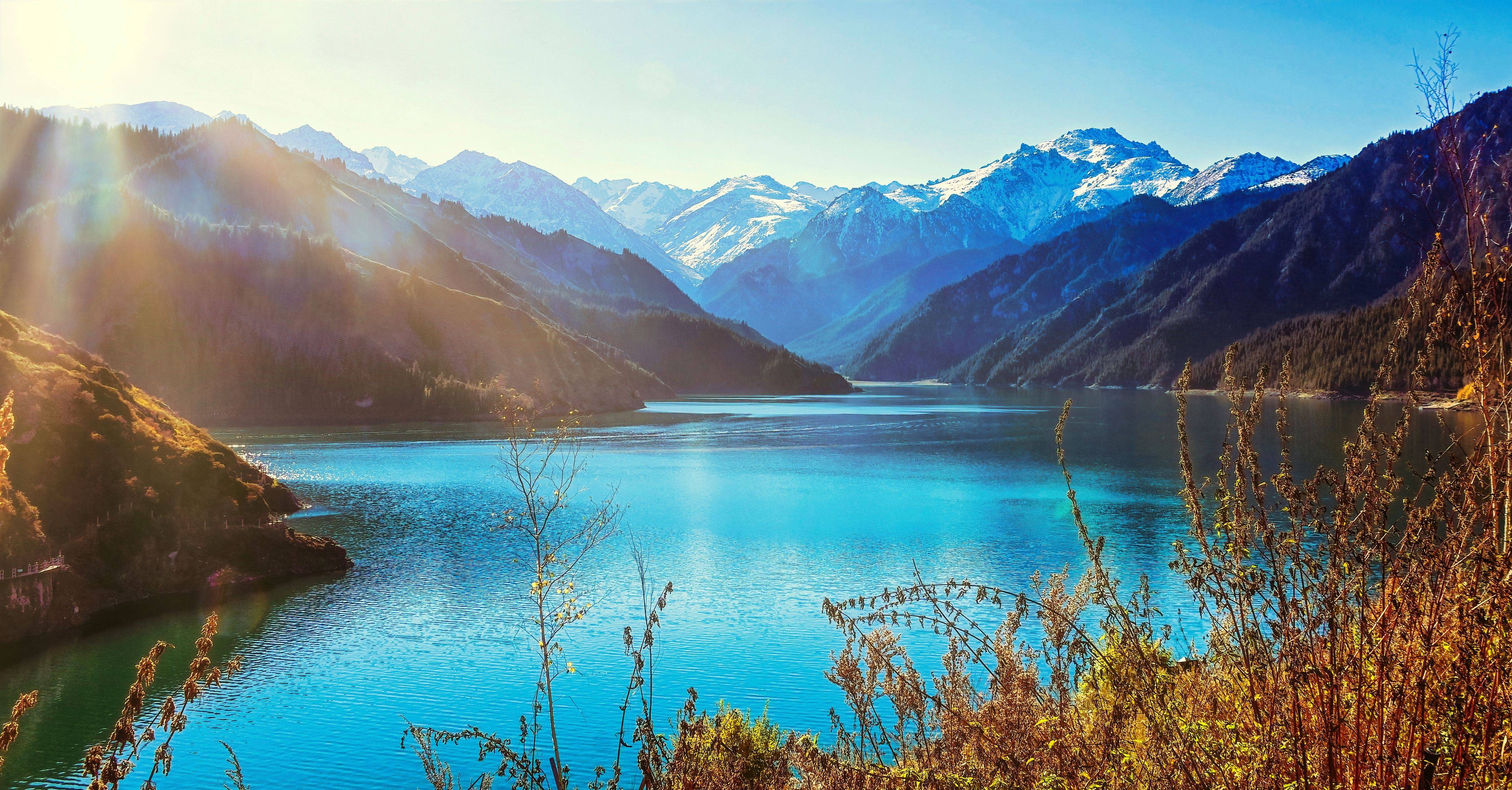 Embark on a 9-Day Adventure on the Ancient Silk Road: Xi'an, Dunhuang, Turpan, Urumqi | Discover Yardang National Geopark | Experience Mingsha Mountain | Visit Yueya Spring