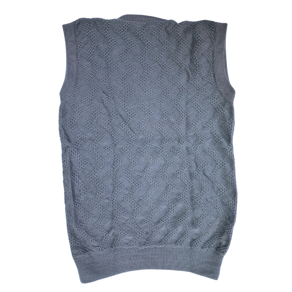 Solid Grey V-Neck Half Sleeve Vertical V Checkered Pattern Cotton Wool Sweater for Men - View 8 of 8 - Premium wool sweater