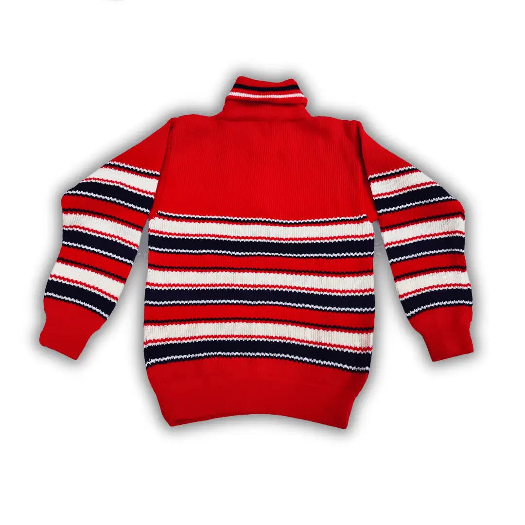 Solid Red Horizontal Black White Spread Neck Pullover Full Sleeve Cotton T-Shirt Pattern Wool Sweater for Men - View 5 of 5 - Premium wool sweater