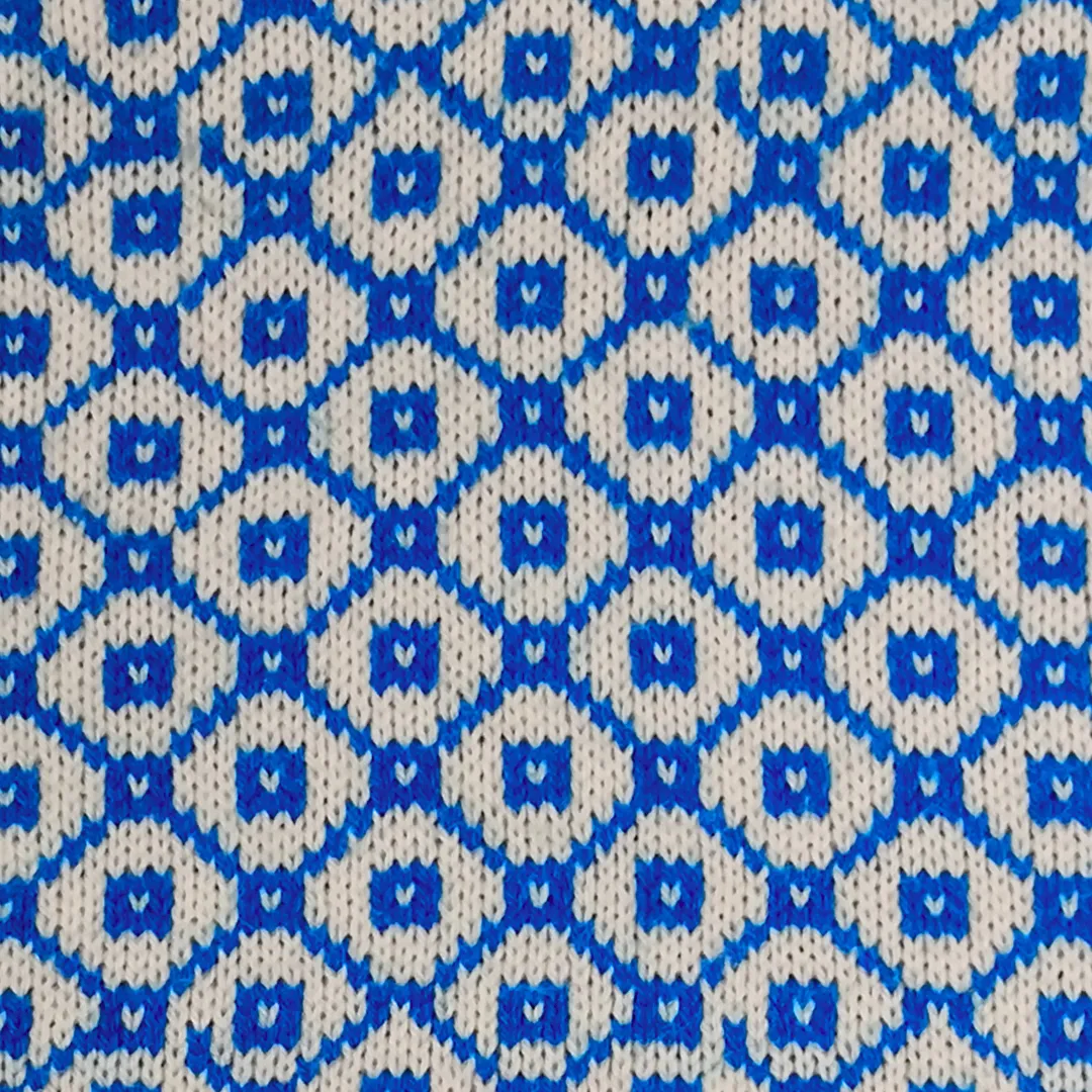 Deep Blue and White Colored Diagonal Square Pattern V Neck Pullover Full Sleeve Wool Sweater for Men - View 7 of 7 - Premium wool sweater