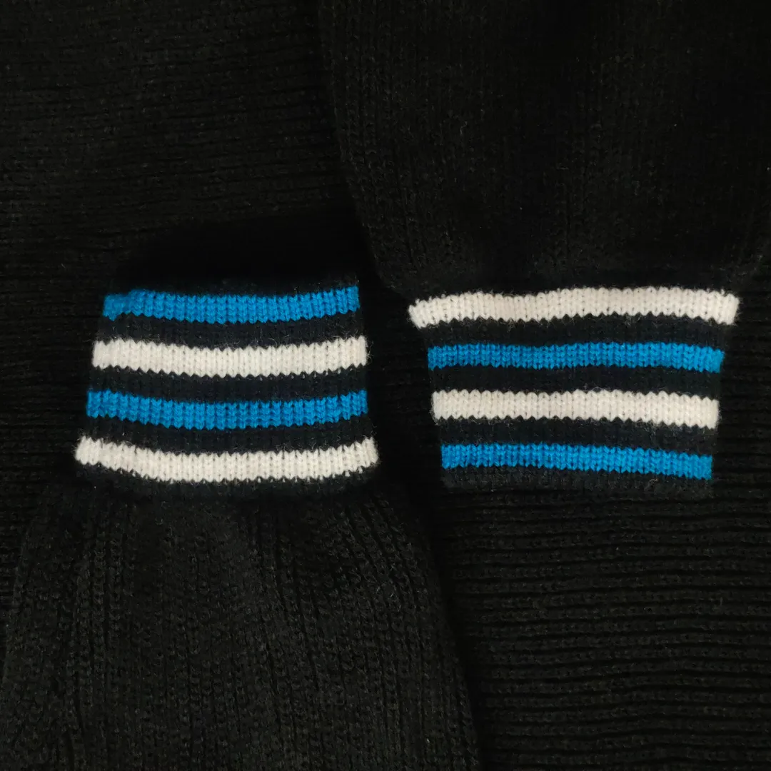 Hooded Stripe Men Sweater – Zip-Up Winter Knit (XXL Size) - View 4 of 4 - Premium wool sweater