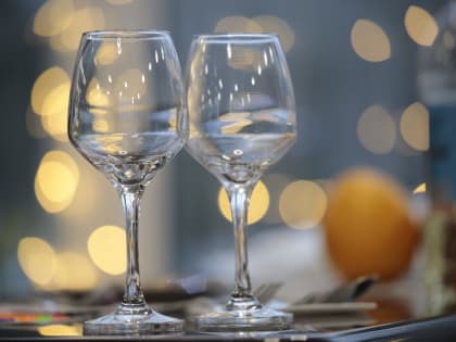 Почему люди спиваются, ответил психолог