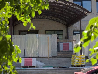 Отель на Профсоюзной откроют в Пскове осенью