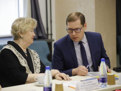 Встреча с членами правления Российского союза промышленников и предпринимателей проходит в Пскове