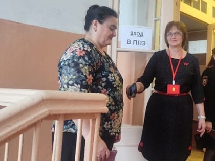 Родители выпускников школ в Бежаницах и Невеле приняли участие во Всероссийской акции «Сдаём вместе. День сдачи ЕГЭ родителями»