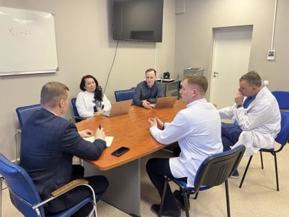 Онкологи из Петербурга посетили Псковскую область