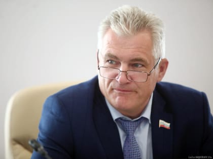 Олег Савельев вошёл в топ-15 депутатов Псковского областного Собрания