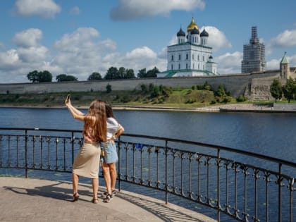 Жару до 34 градусов и опасное метеорологическое явление прогнозируют в Псковской области 1 июля