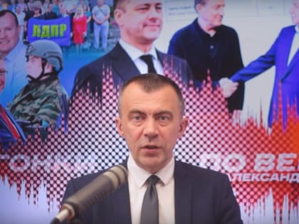 «Гонки по вертикали»: парадоксы политики, первые кандидаты и один рейтинг на двоих. ВИДЕО