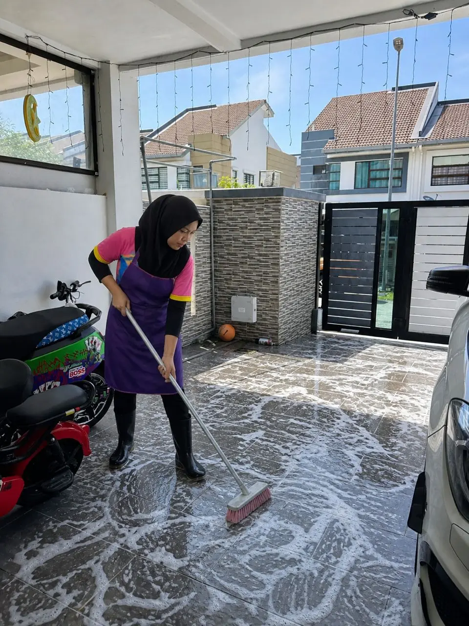 Kerja Pembersihan 1