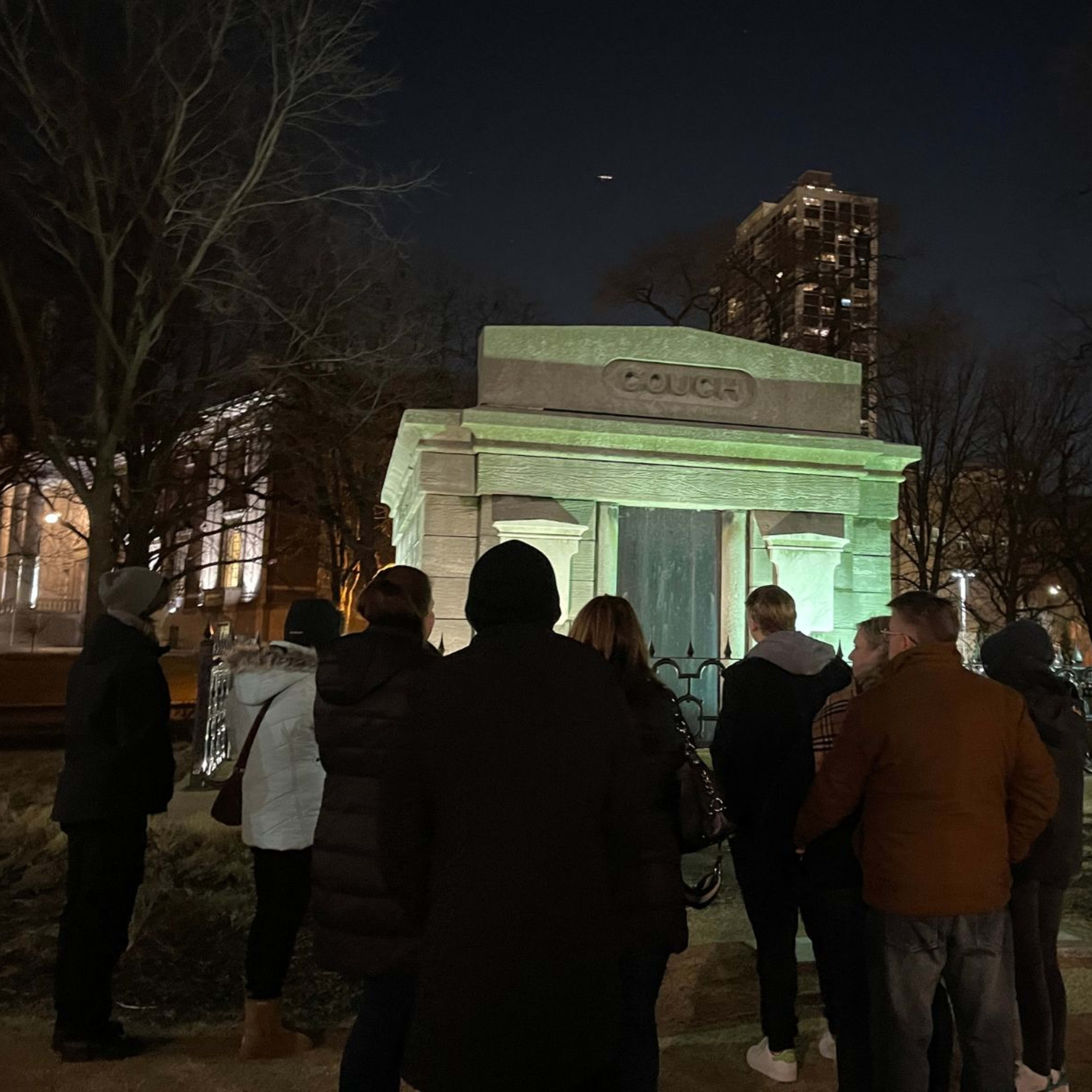 Lincoln Park Hauntings Chicago Ghost Tour