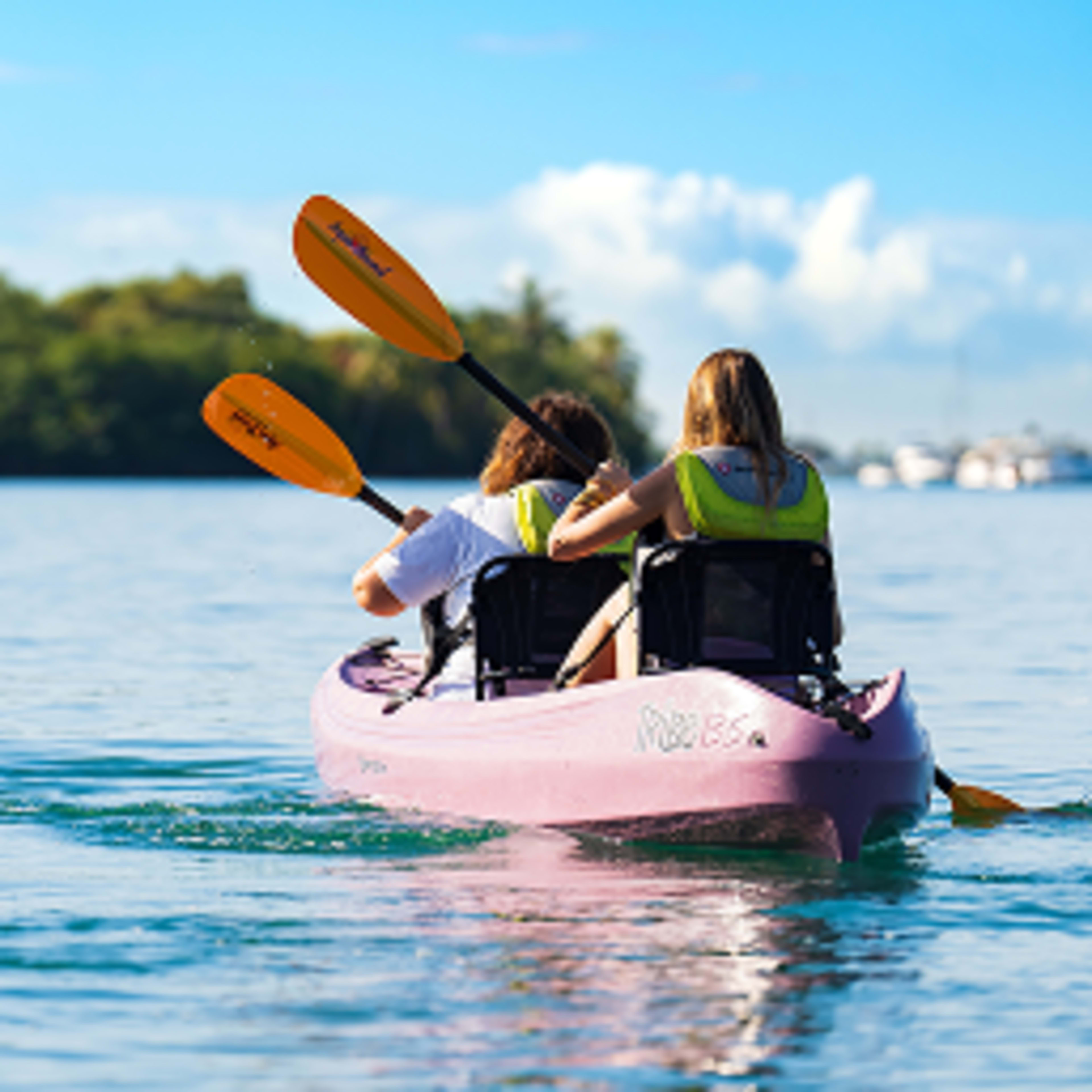 1 Hour Kayak