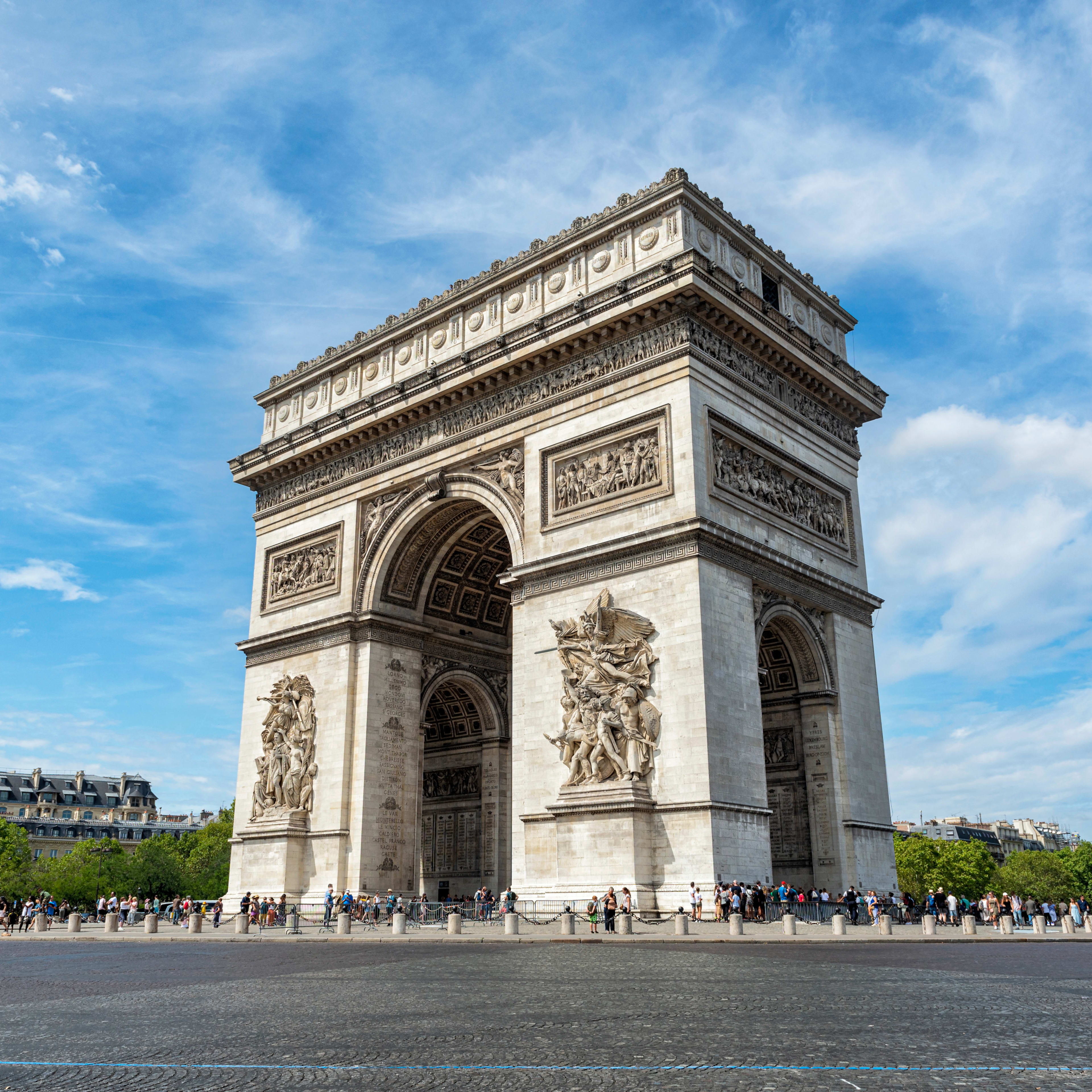 Arc De Triomphe