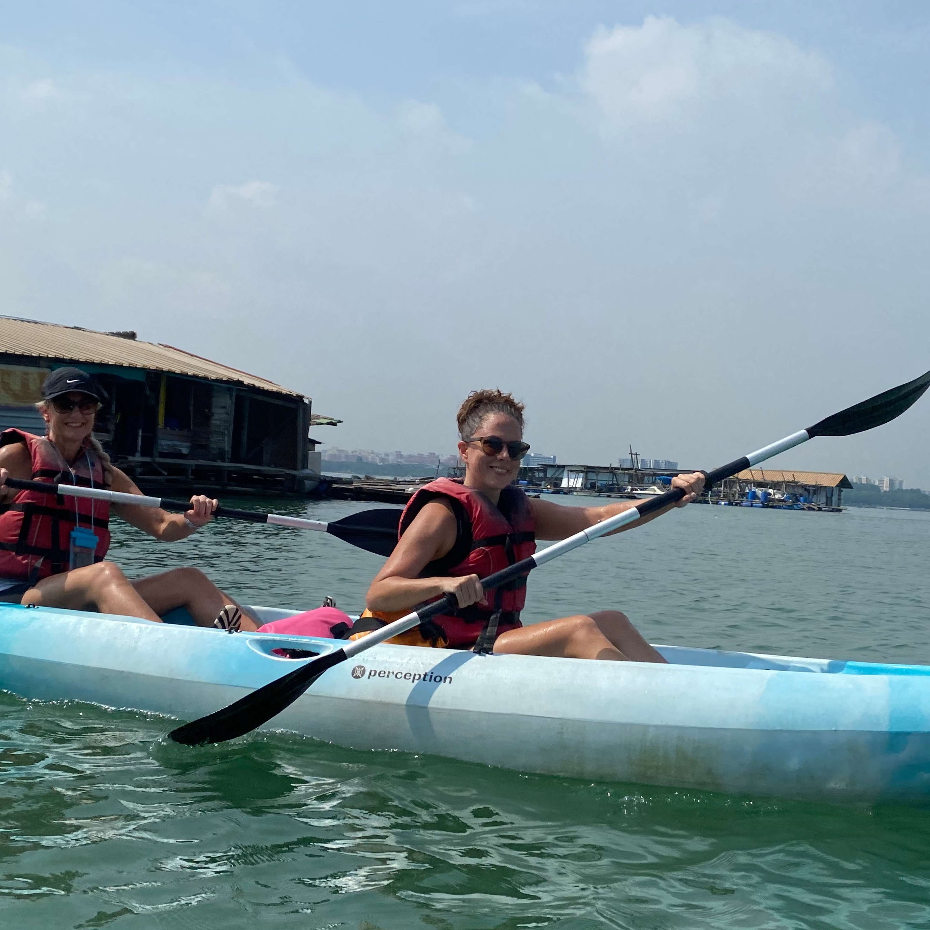 ランチャー   ジェット・カヌー・カヤック Nature Kayaking Adventure at Pulau Ubin Tickets | Go City®