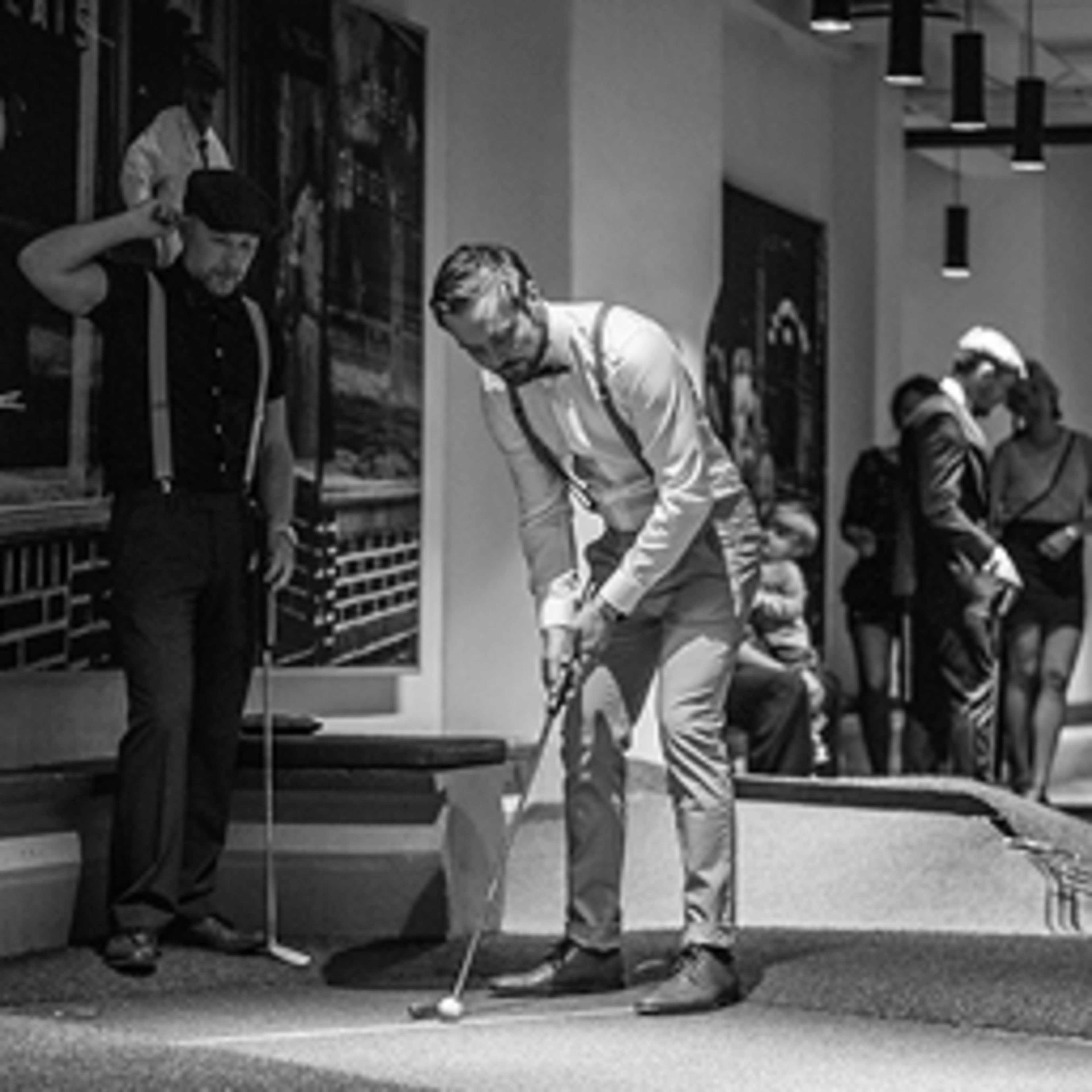 Swing: bar de minigolf