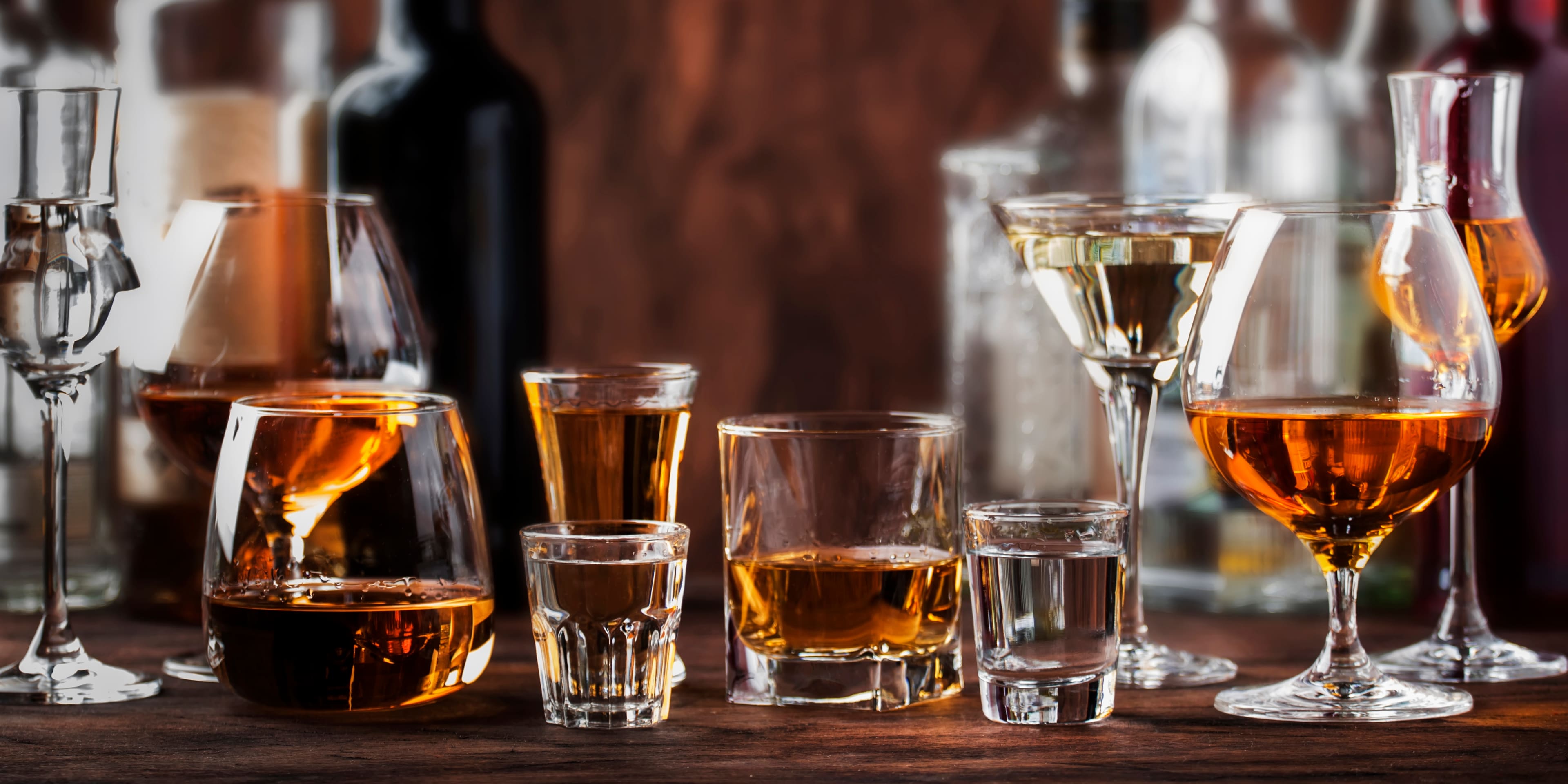 Post-tour pints and cocktails near the Empire State. 