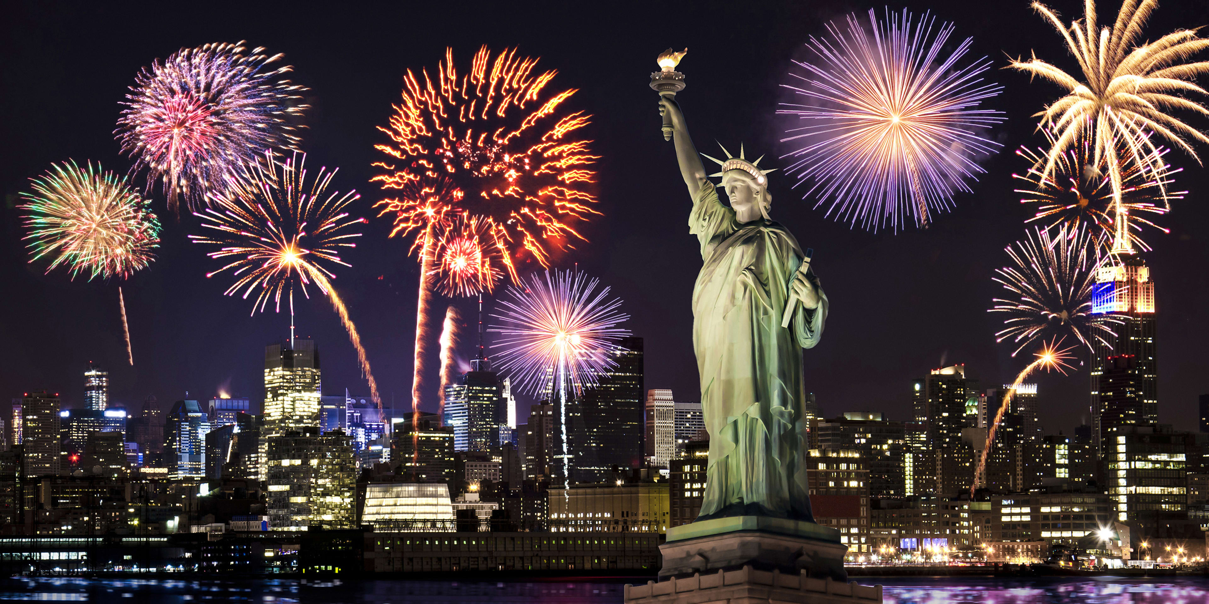 Freiheitsstatue Feuerwerk New York