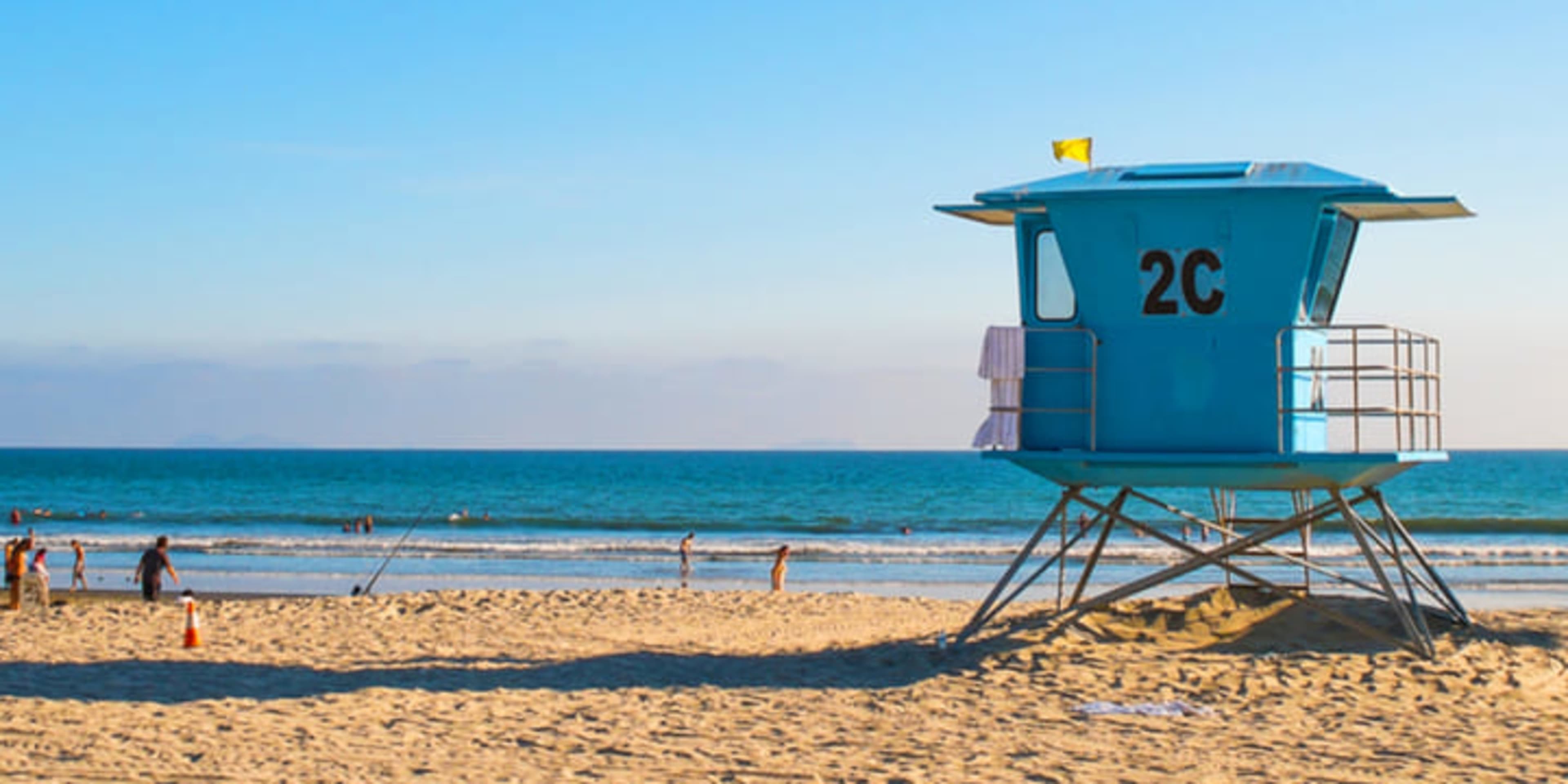 Poste de secours sur une plage de San Diego