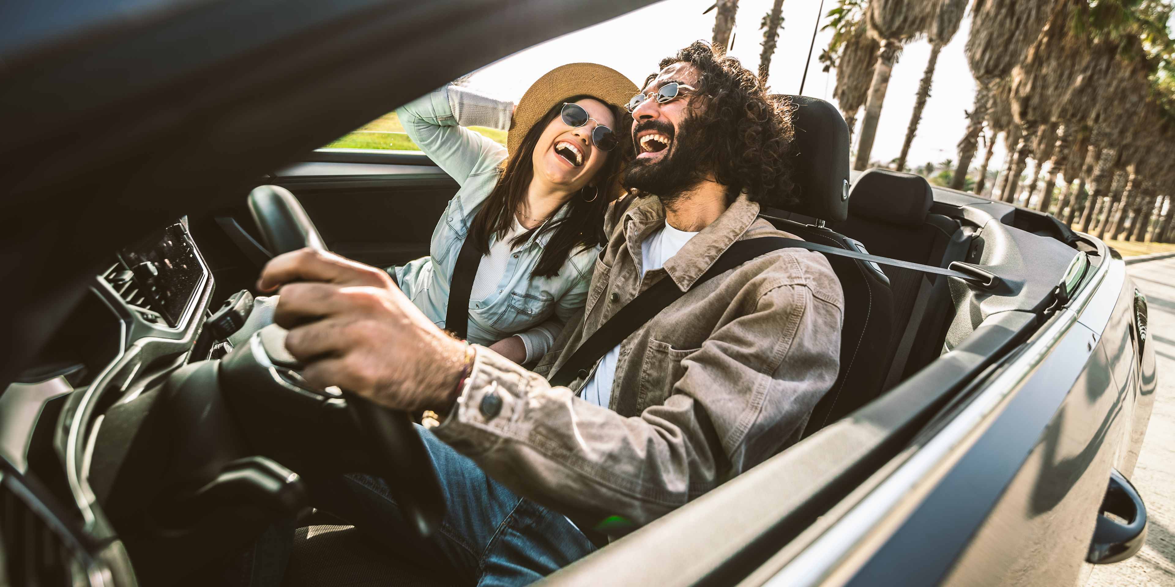 couple having fun on a drive in orlando