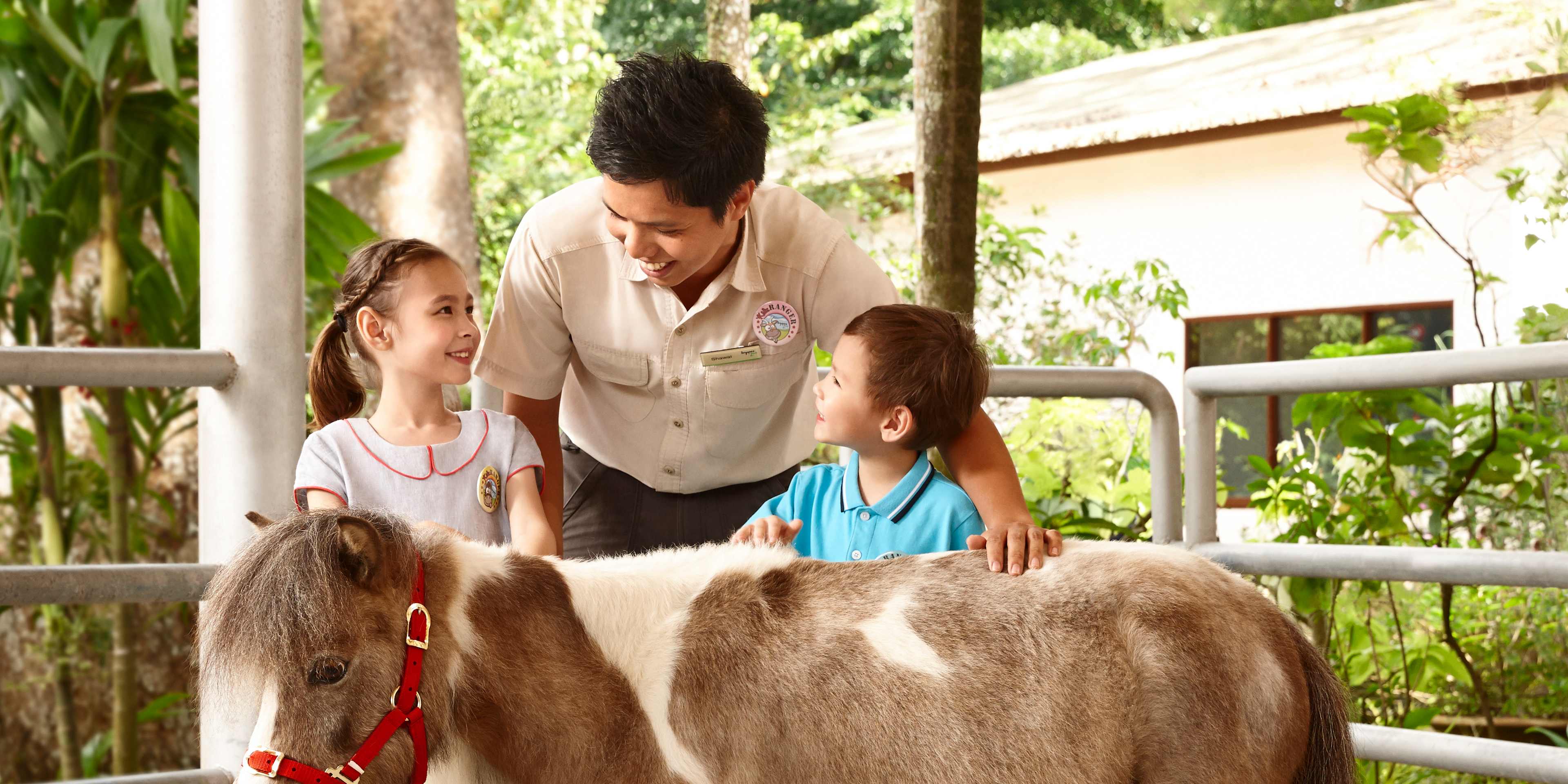 Children at Singapore Zoo