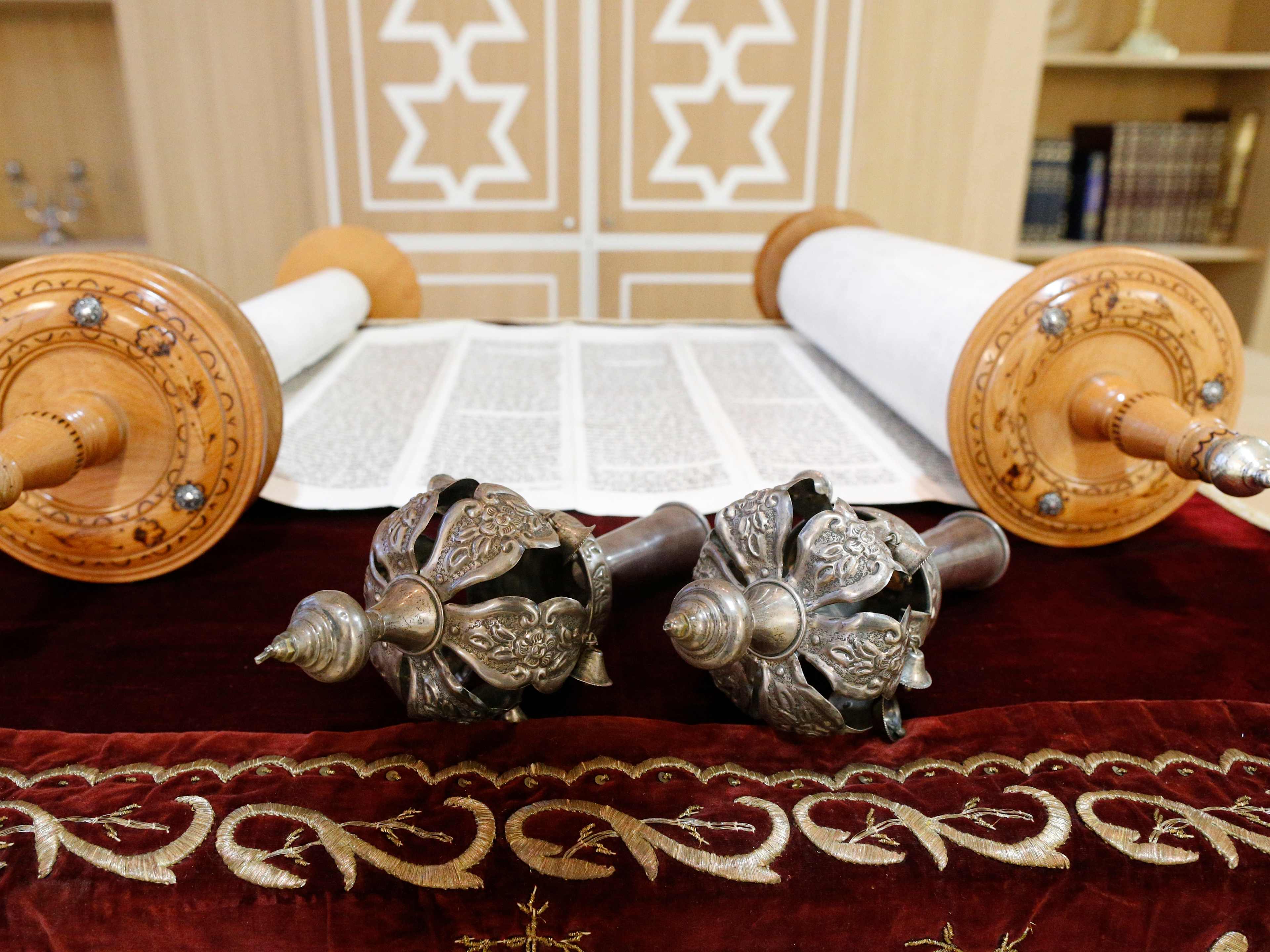 jewish artifacts on display