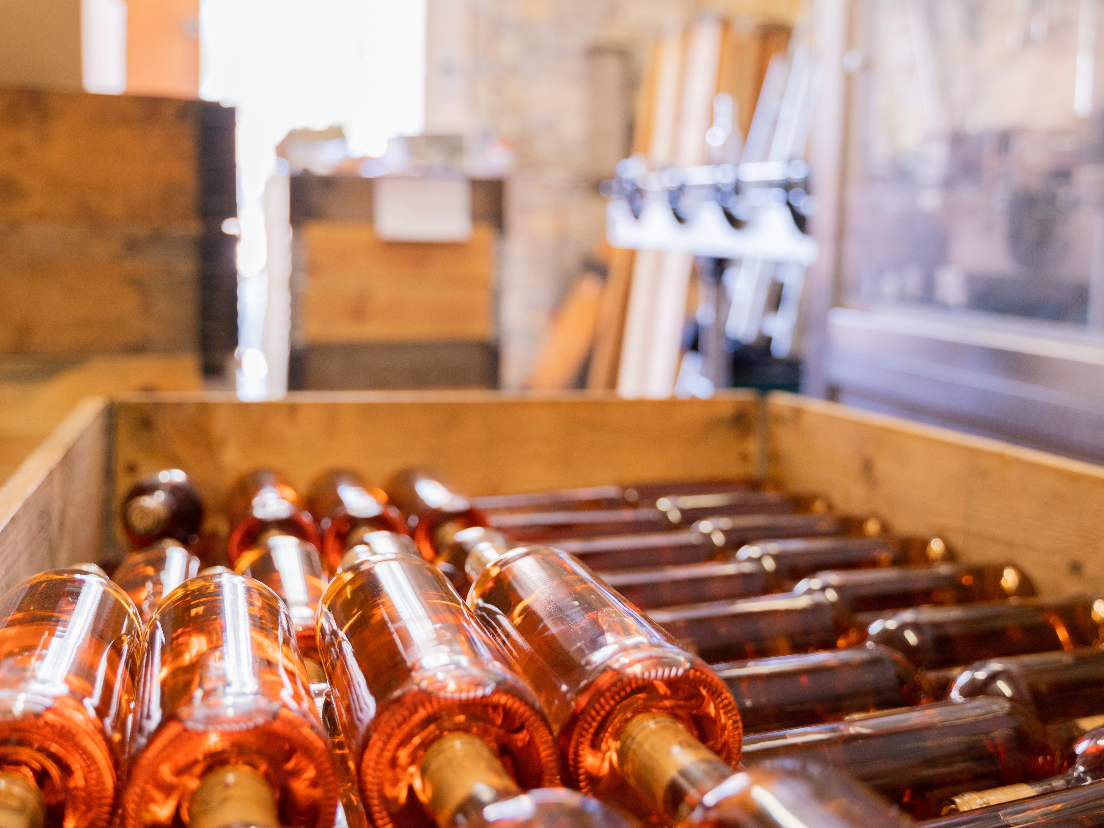 Ô Château vs. Les Caves du Louvre