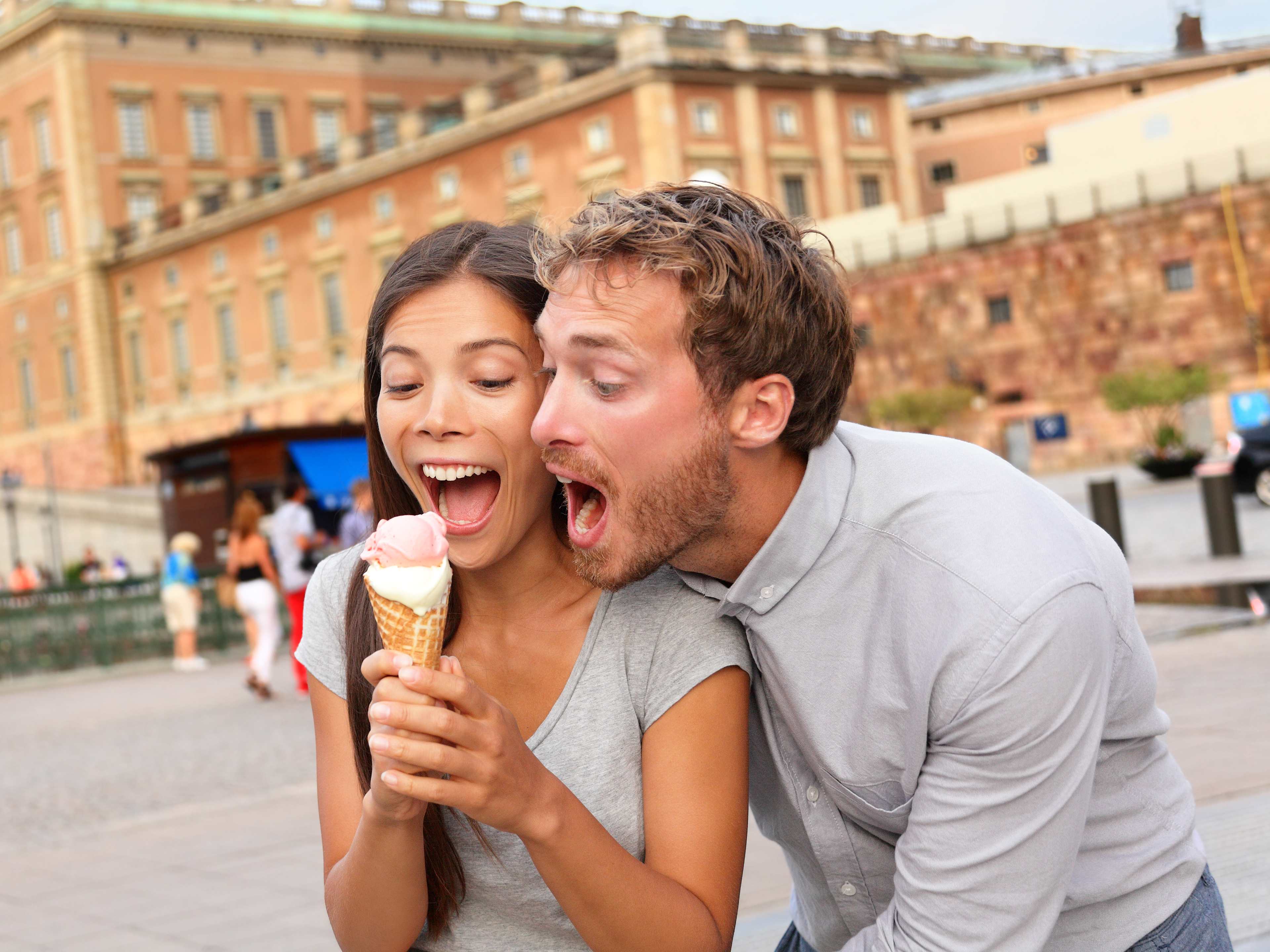 couple enjoying ice cream in stockholm