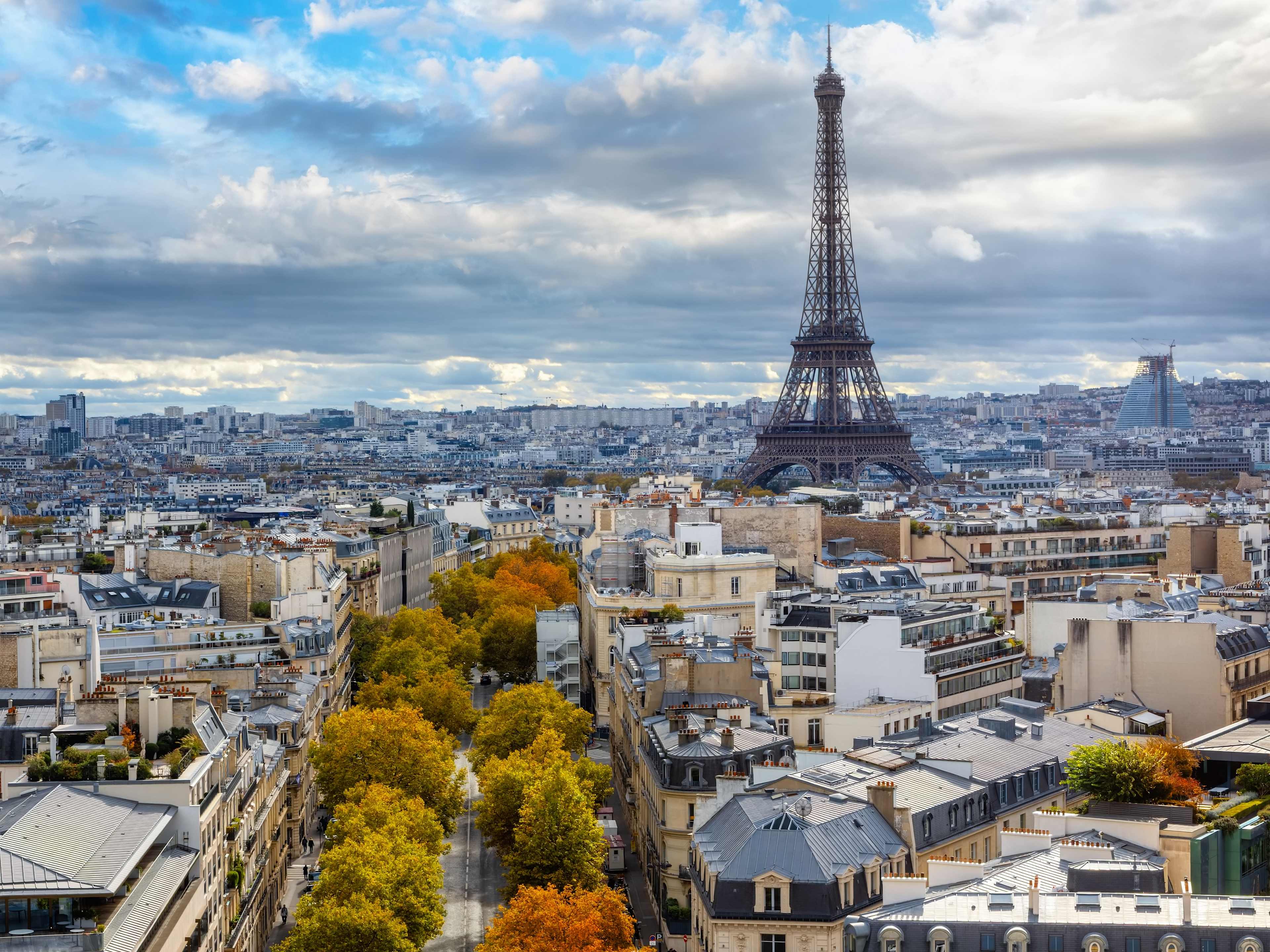 Eiffel Tower and Surrounding Neighborhood
