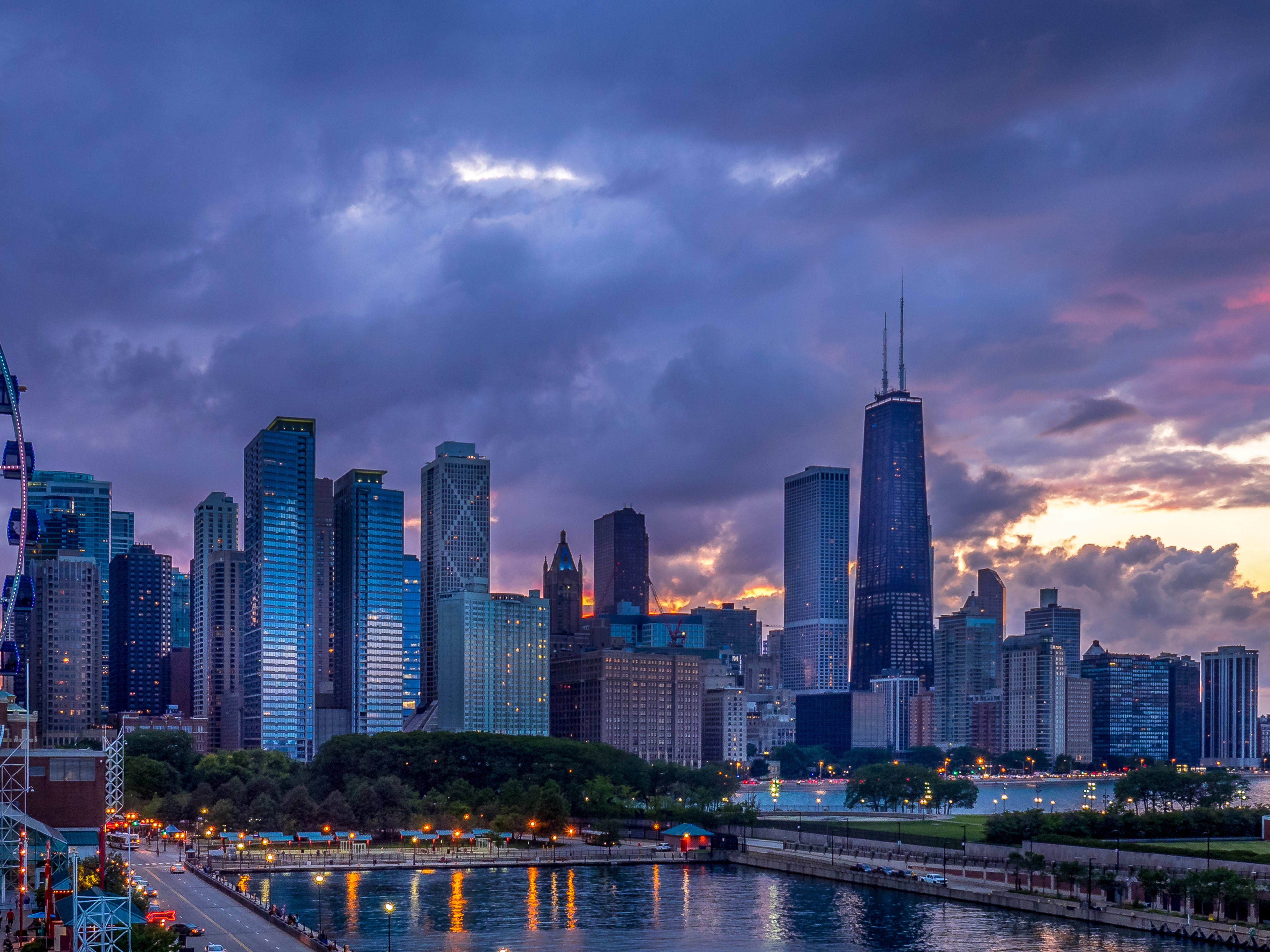 Chicago skyline and Centennial Wheel