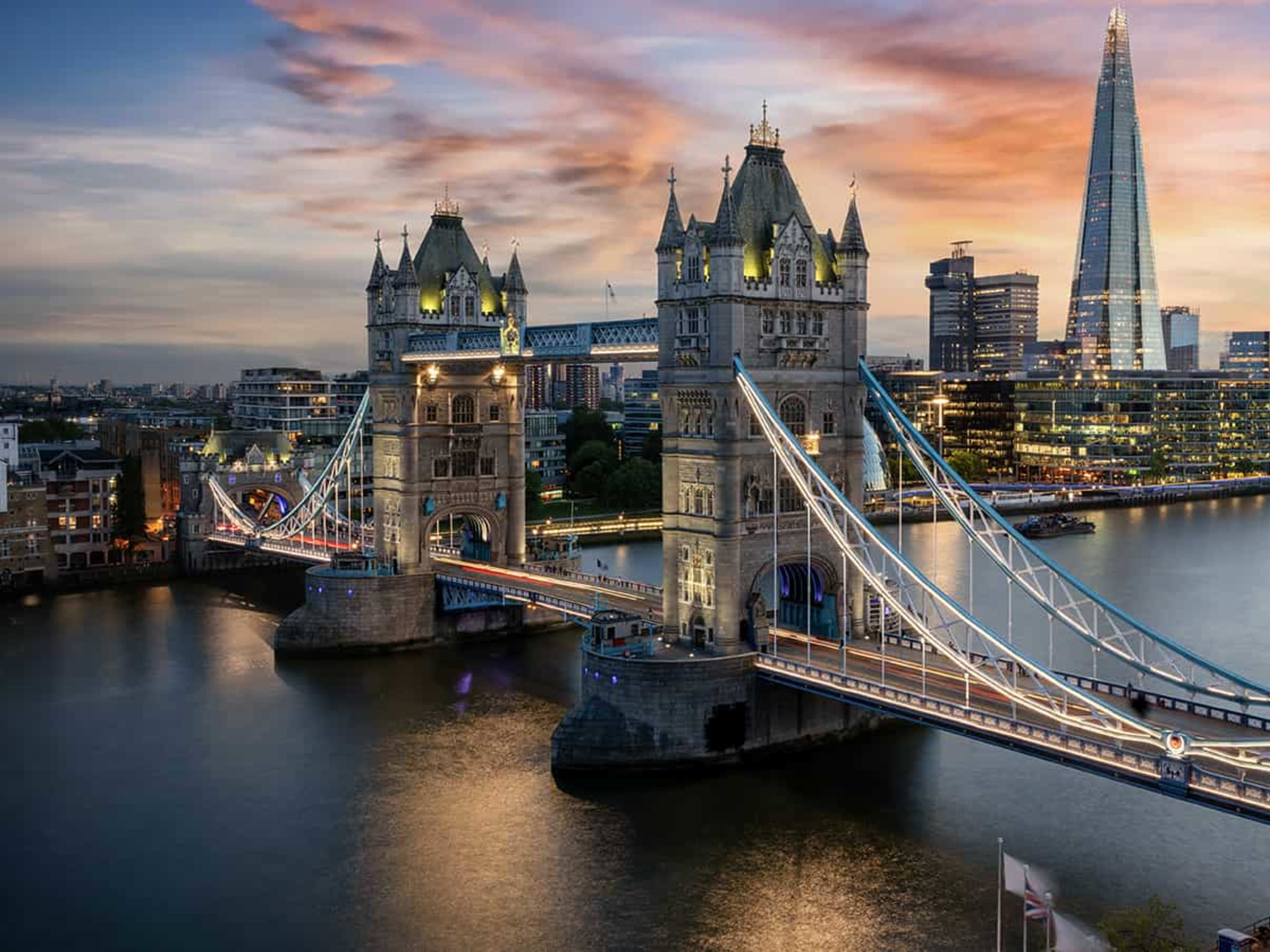 Tower Bride und London Time