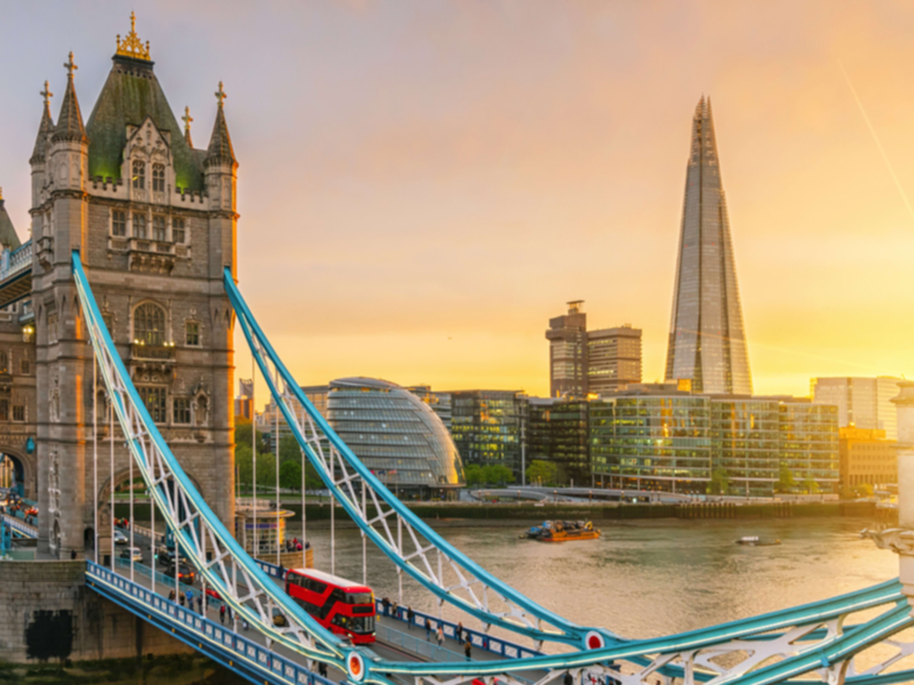 tower bridge 