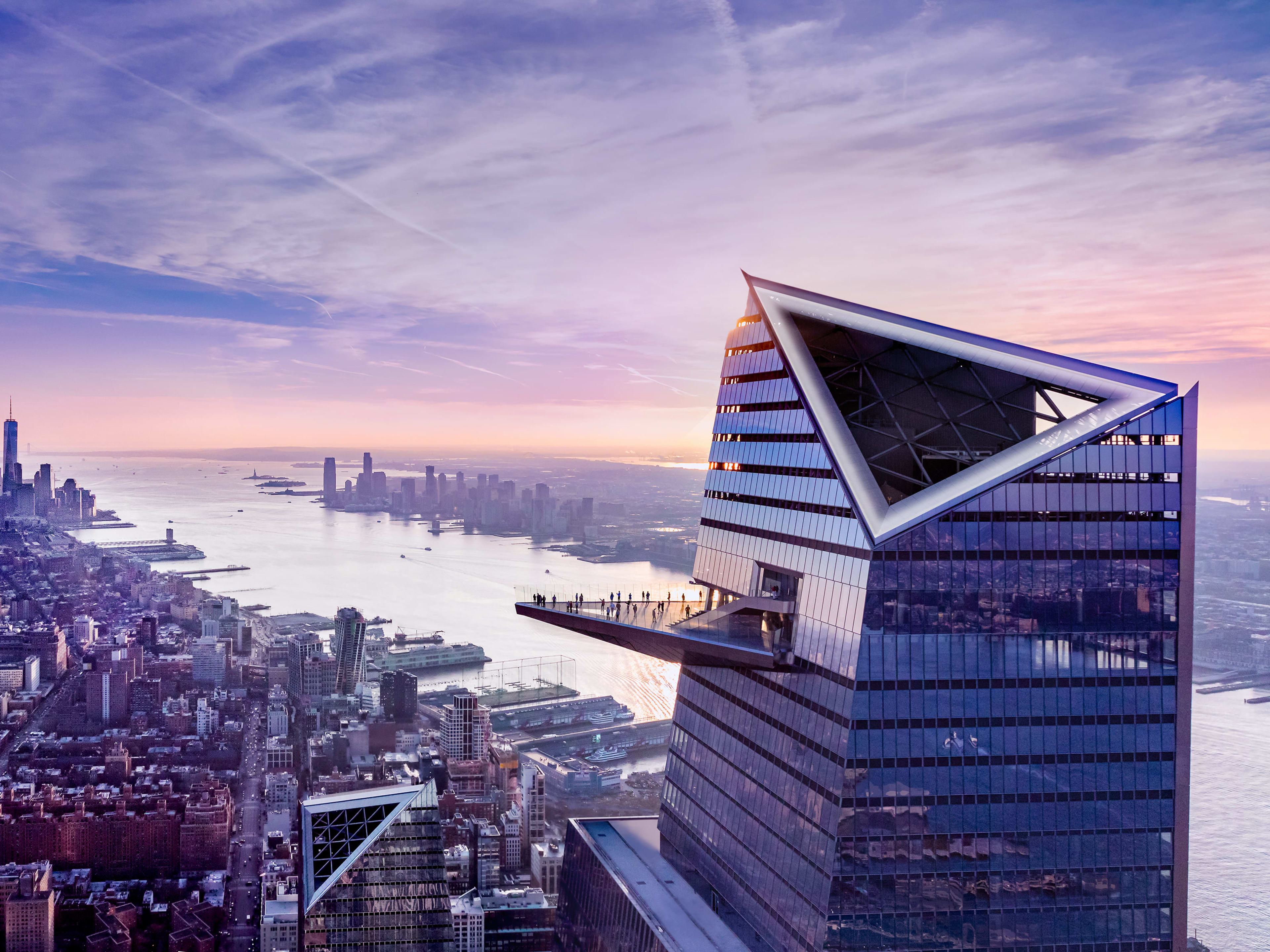 edge and the NYC skyline