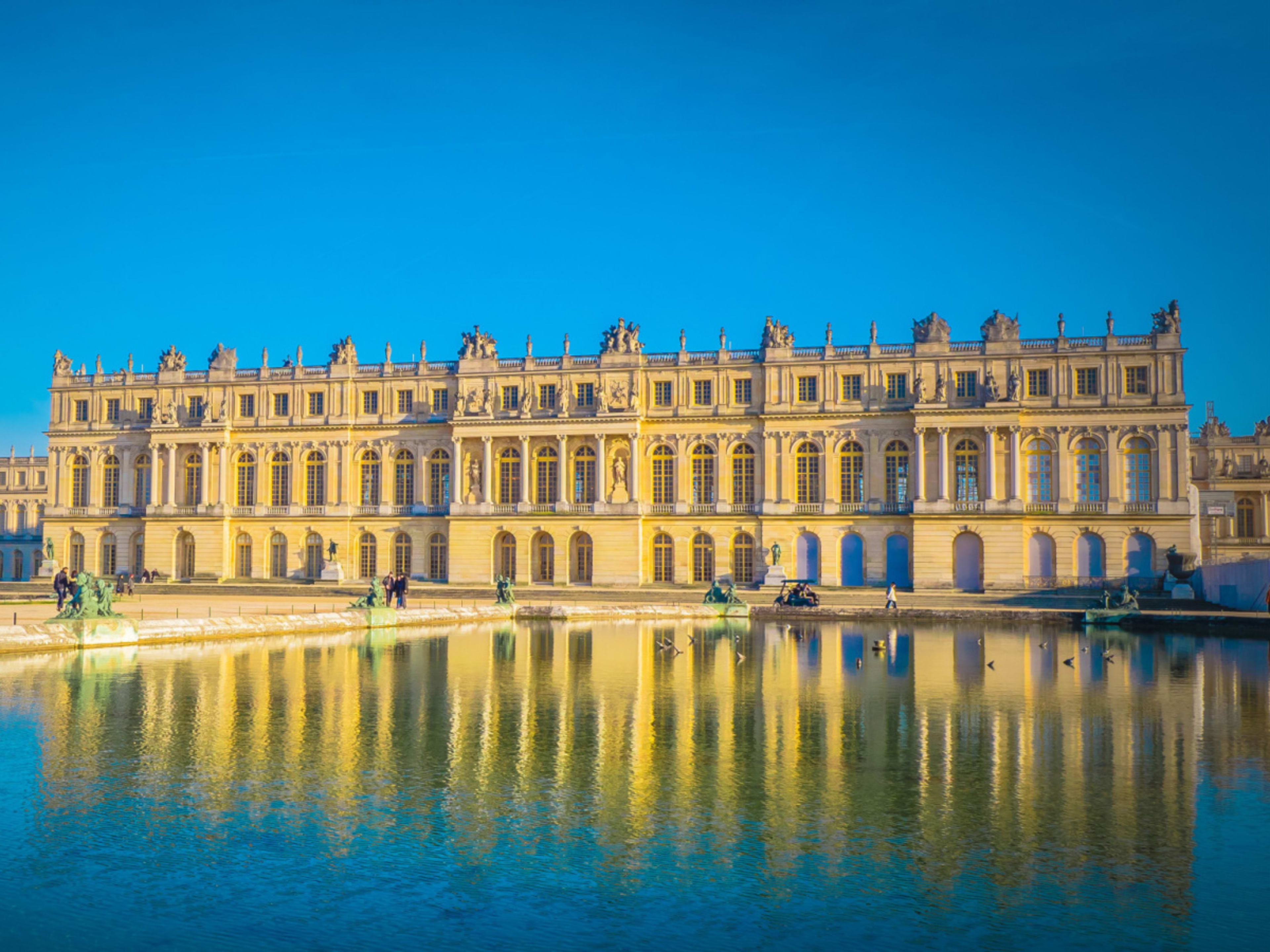 Palace of Versailles at dusk